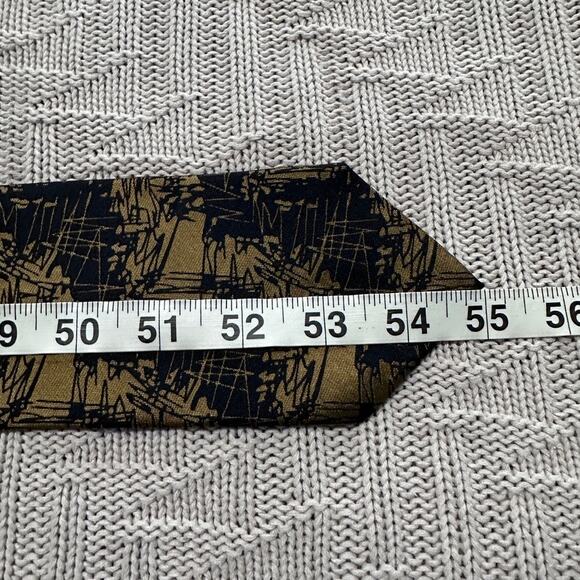 Vintage Mr Junko navy and gold abstract Chinese silk tie main image 2